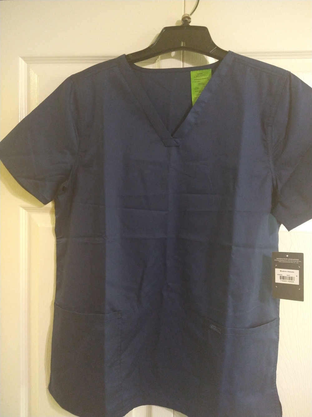 Dickies Women's Navy V-Neck Scrub Set